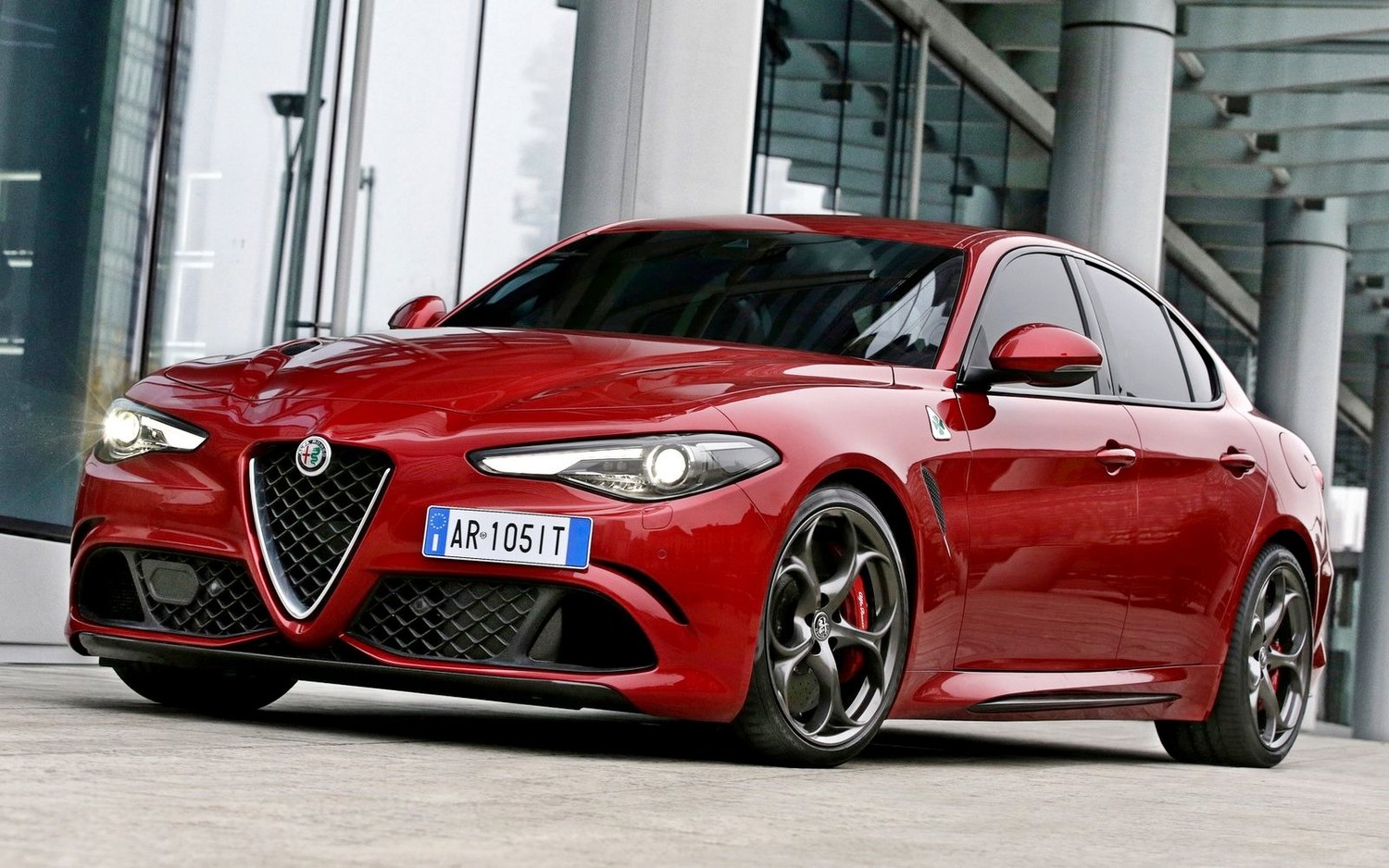 Alfa Romeo Giulia вернула себе титул королевы Нюрбургринга