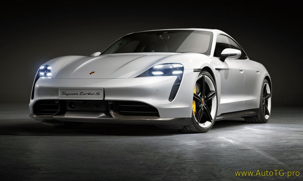 Новый полностью электрический Porsche Taycan
